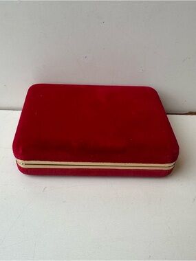 Vtg Red Velvet Clamshell Jewelry Box Case Travel Organizer Mirror Earrings Rings